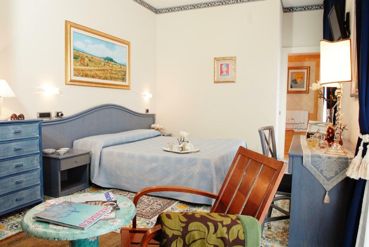 Hotel Stella Maris Casal Velino Ruang foto