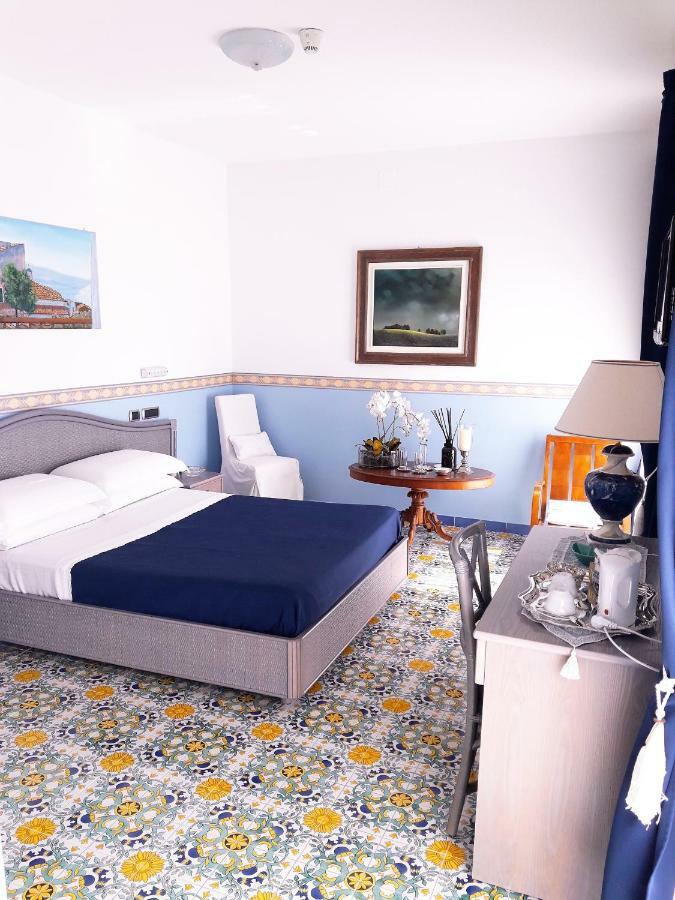 Hotel Stella Maris Casal Velino Bagian luar foto
