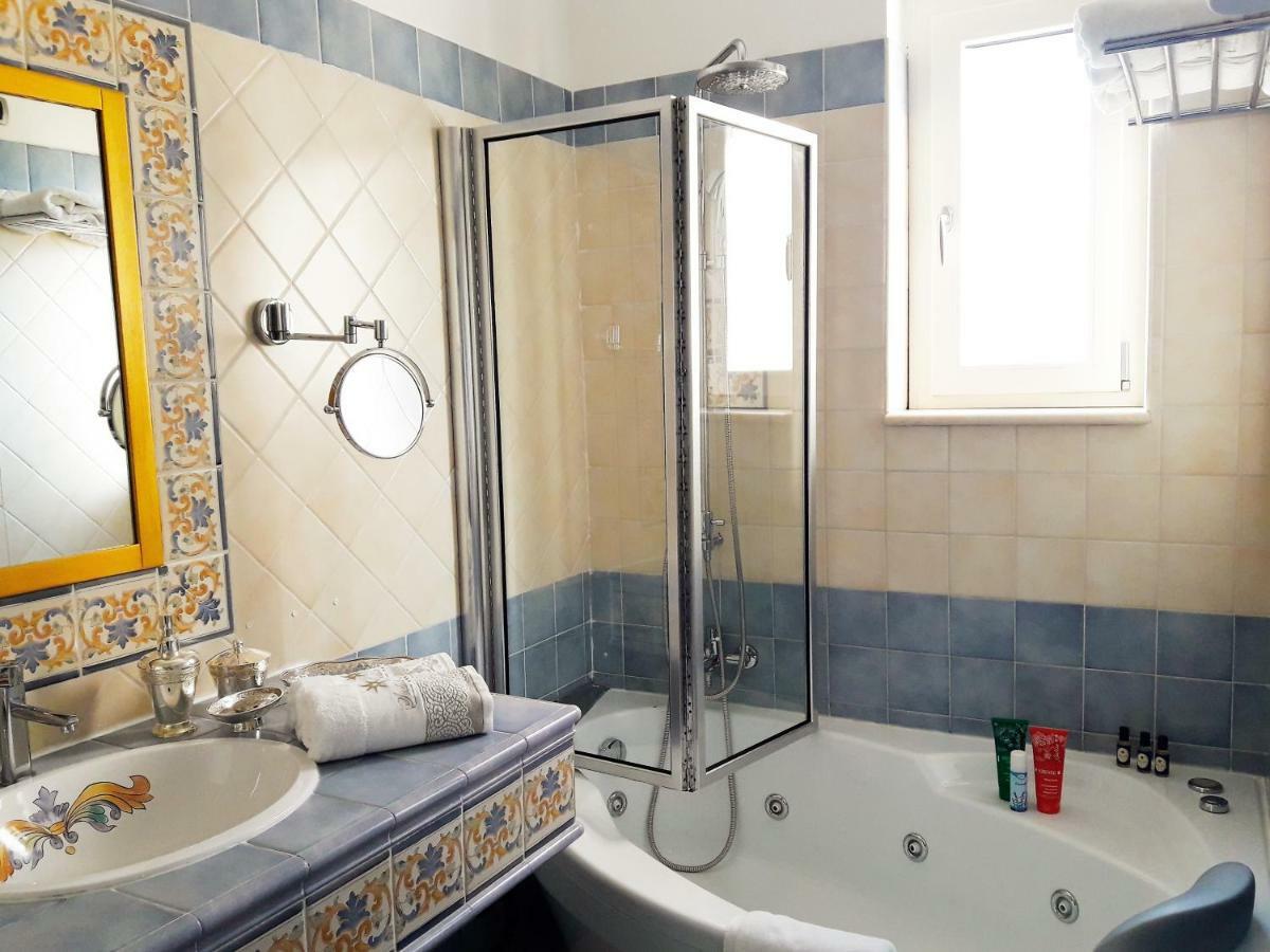 Hotel Stella Maris Casal Velino Bagian luar foto