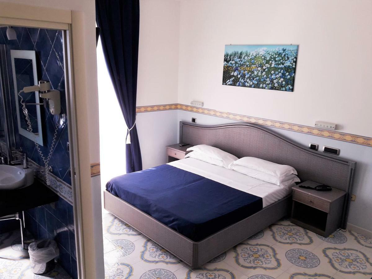 Hotel Stella Maris Casal Velino Ruang foto