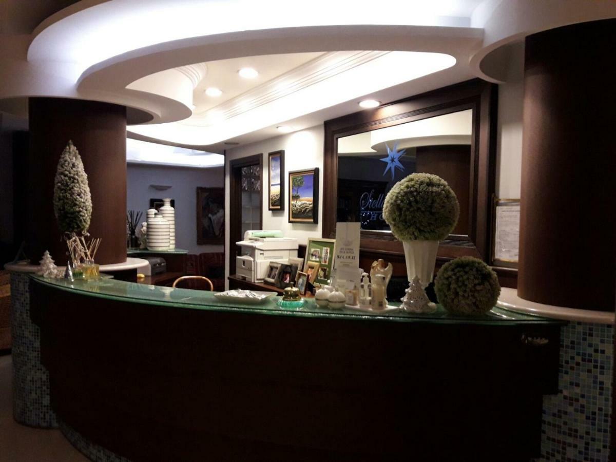 Hotel Stella Maris Casal Velino Bagian luar foto