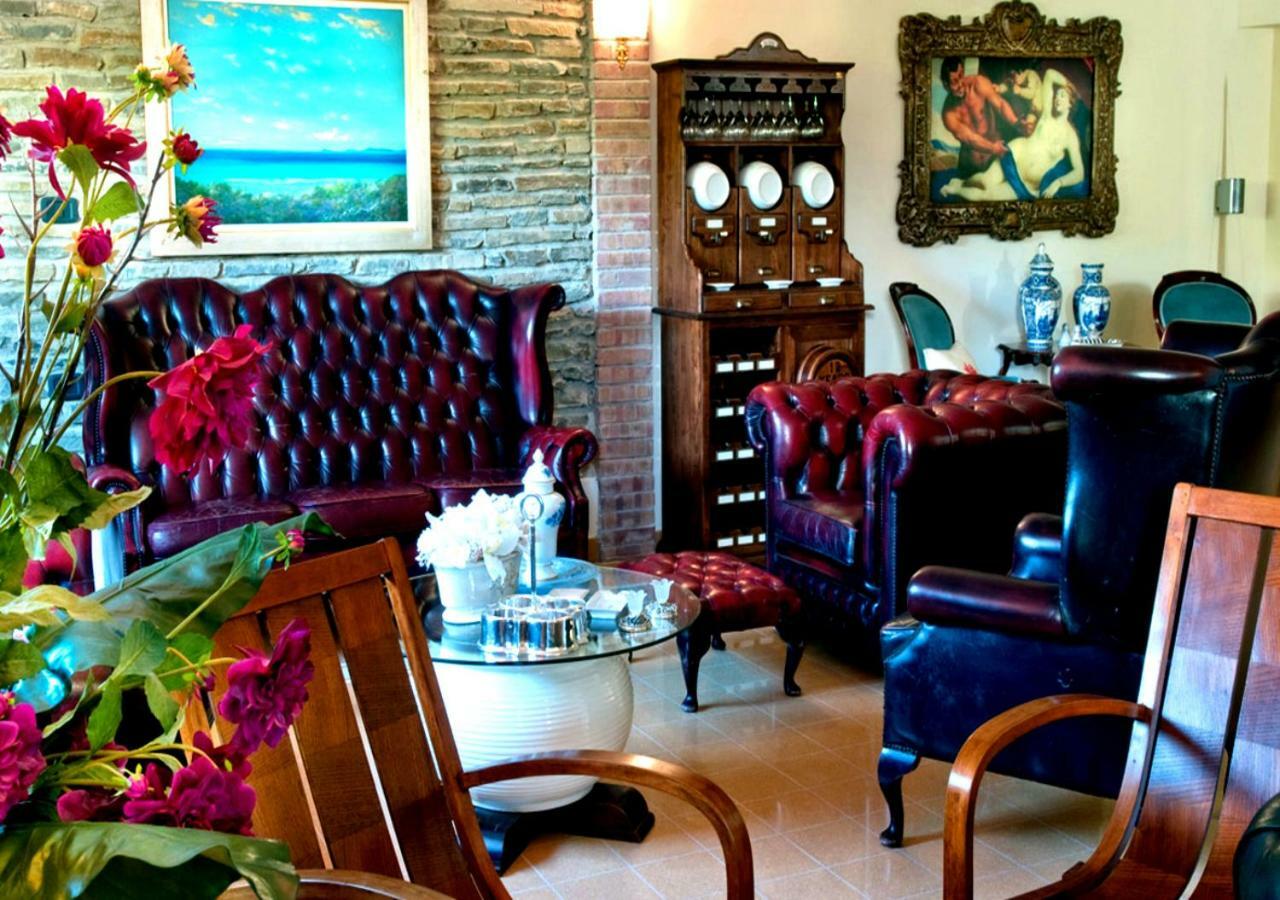 Hotel Stella Maris Casal Velino Bagian luar foto