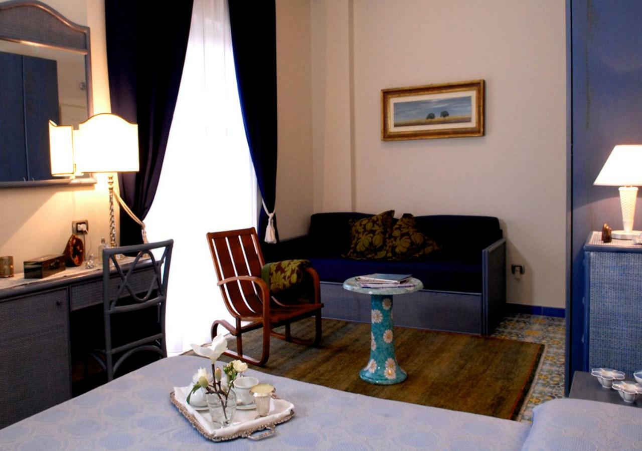 Hotel Stella Maris Casal Velino Bagian luar foto
